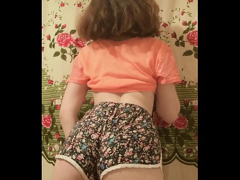 ❤️ Keçika ciwan a seksî li ber kamerayê kurtanên xwe ji xwe dike ️❌  Sex li ku.epicpornvideos-com.ru ❌